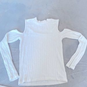 American eagle white shoulder cut out long sleeve